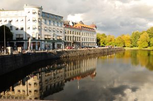 Hus och kanal i Göteborg